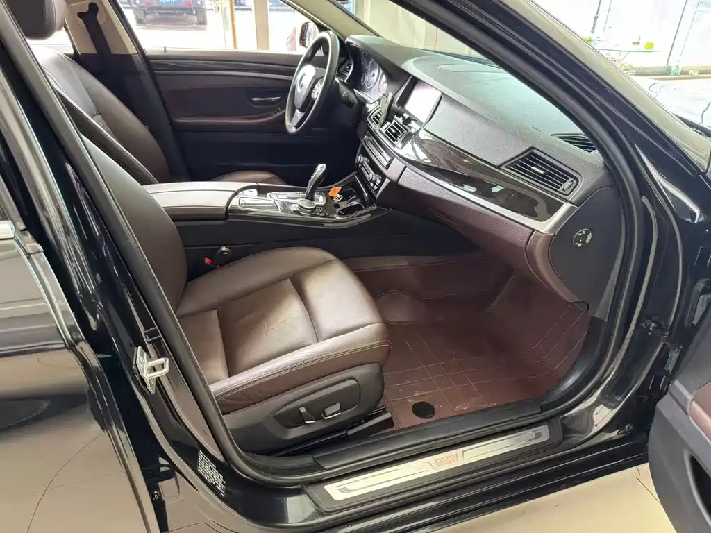 BMW 5 Series 2014 525Li Luxury Design Package купить на сайте DeffCars