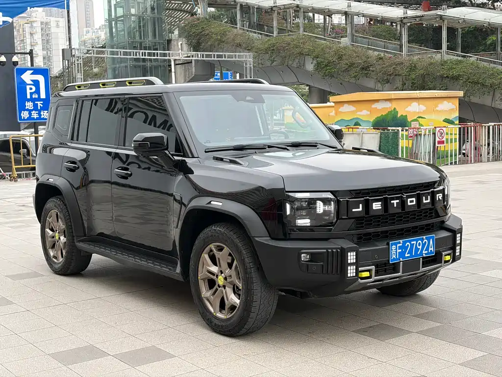 Jietu Traveler 2023 2.0T four-wheel drive conquers купить на сайте DeffCars