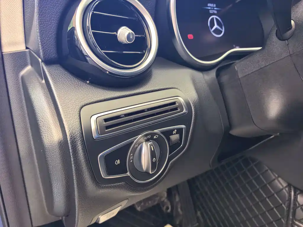 Mercedes-Benz C-Class 2020 C 200 L Fashionable Sports Edition купить на сайте DeffCars