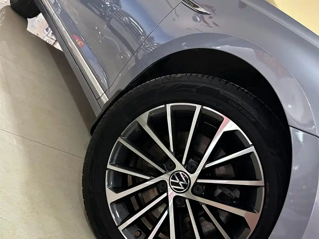 Magotan 2020 330TSI DSG luxury model купить на сайте DeffCars