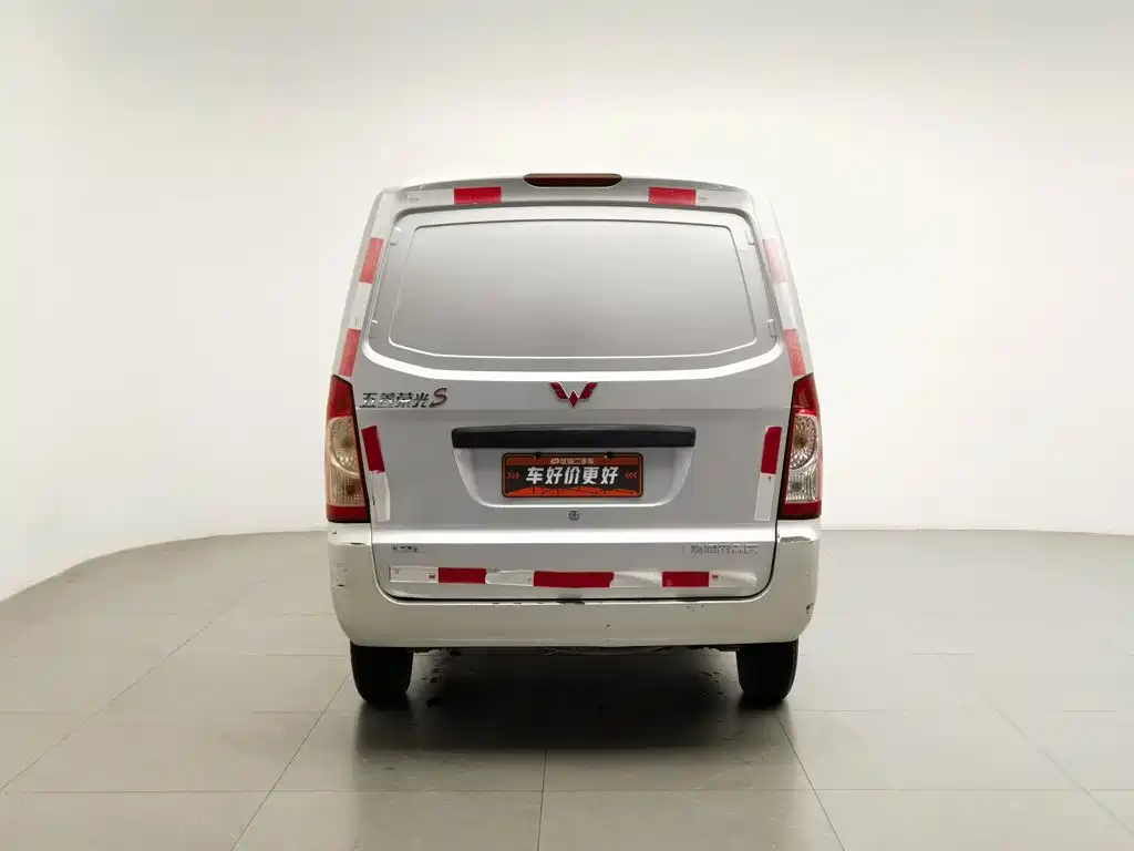 Wuling Rongguang S 2022 1.2L basic window-sealed car 5-seater LSI купить на сайте DeffCars