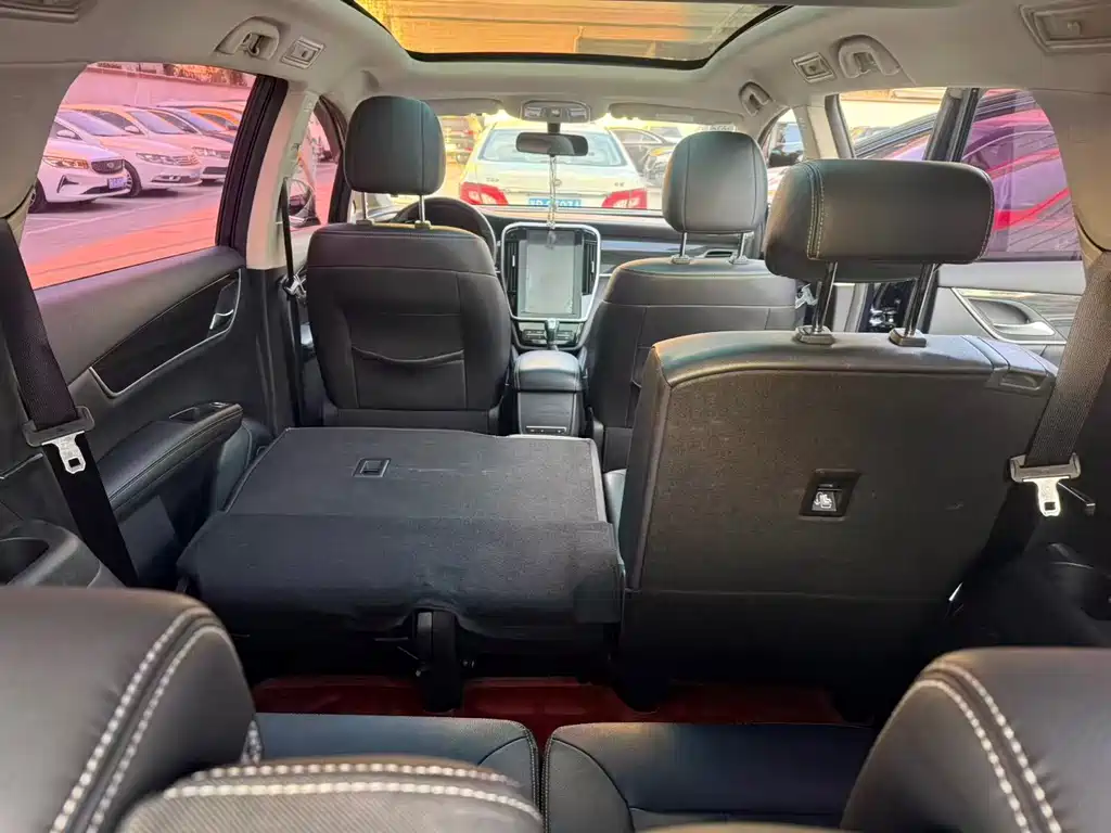 Song MAX 2017 1.5T automatic intelligent connected elite type 7 seats купить на сайте DeffCars