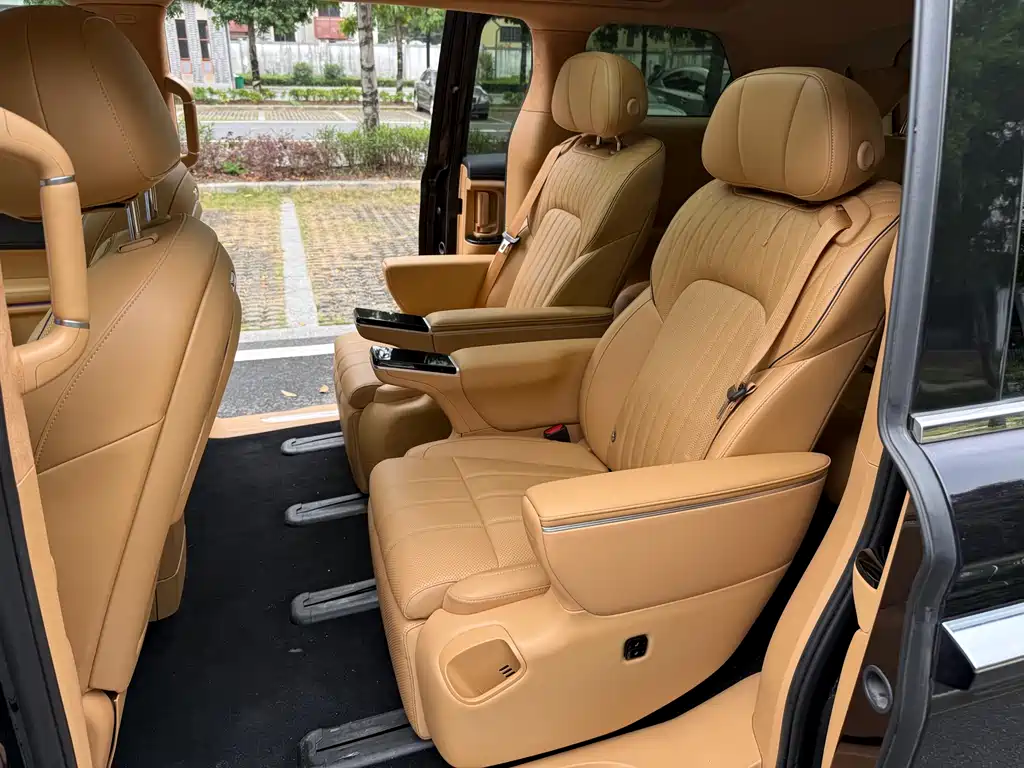 Lantu Dreamer 2025 PHEV four-wheel drive flagship Kunpeng version купить на сайте DeffCars