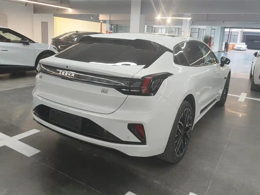 Jikrypton 001 2025 YOU version 100kWh four-wheel drive купить на сайте DeffCars