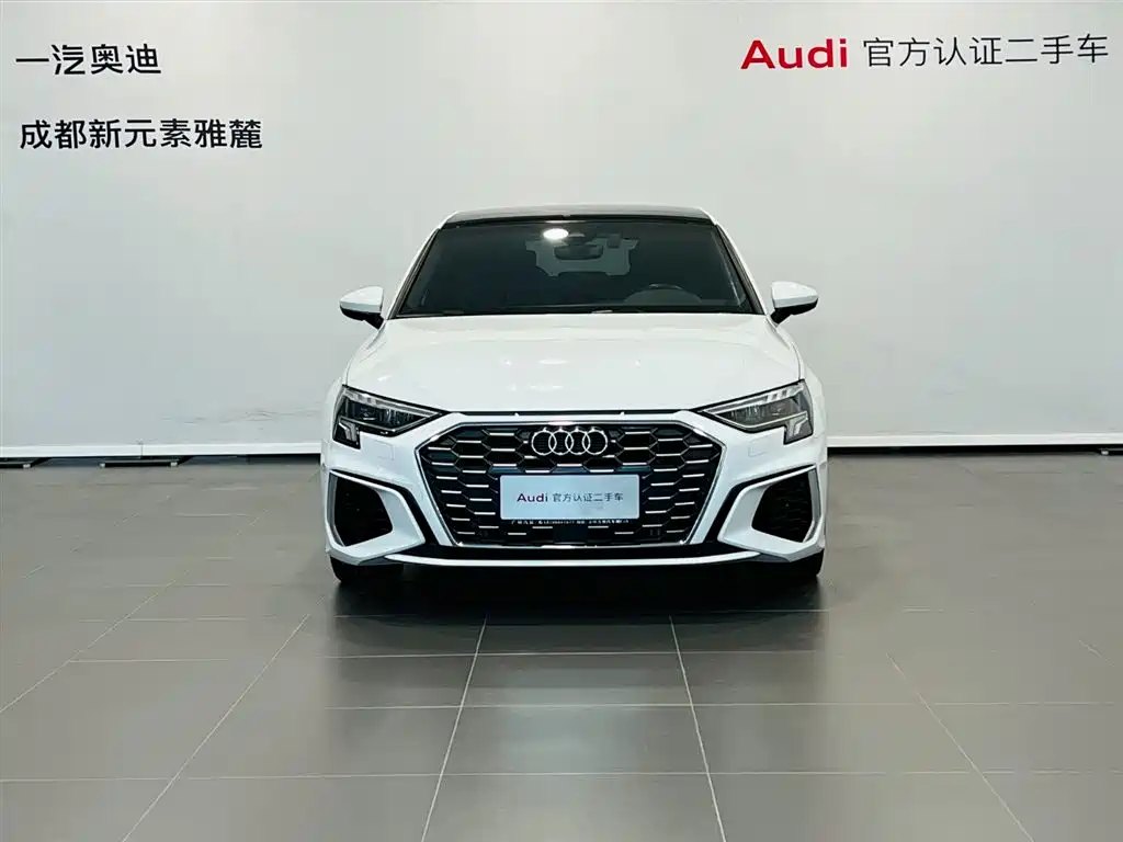 Audi A3 2024 Sportback 35 TFSI stylish and sporty купить на сайте DeffCars