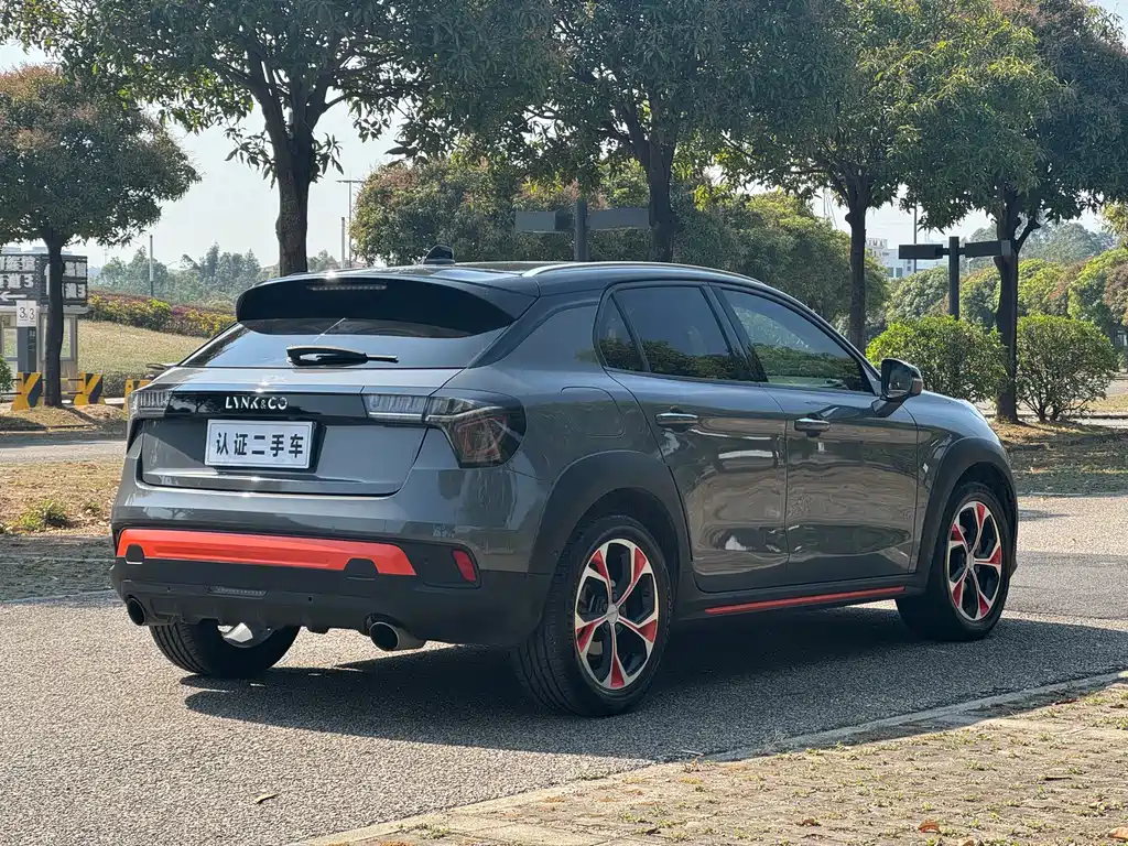 Lynk & Co 02 2018 1.5T DCT 2WD Pro Edition National V купить на сайте DeffCars