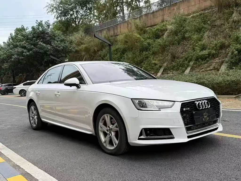 Audi A4L 2017 40 TFSI Enterprising купить на сайте DeffCars