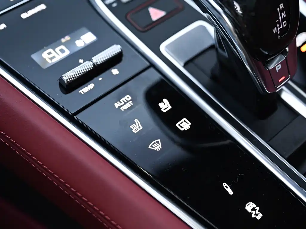 Panamera 2023 facelift Panamera 4 Executive Extended Platinum Edition 2.9T купить на сайте DeffCars