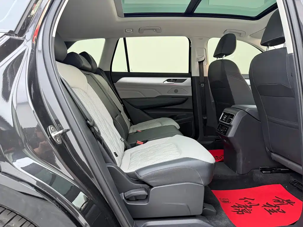 Lanxun 2023 380TSI four-wheel drive R-Line cruise version купить на сайте DeffCars