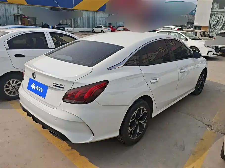 MG5 2023 180DVVT manual fashion version купить на сайте DeffCars