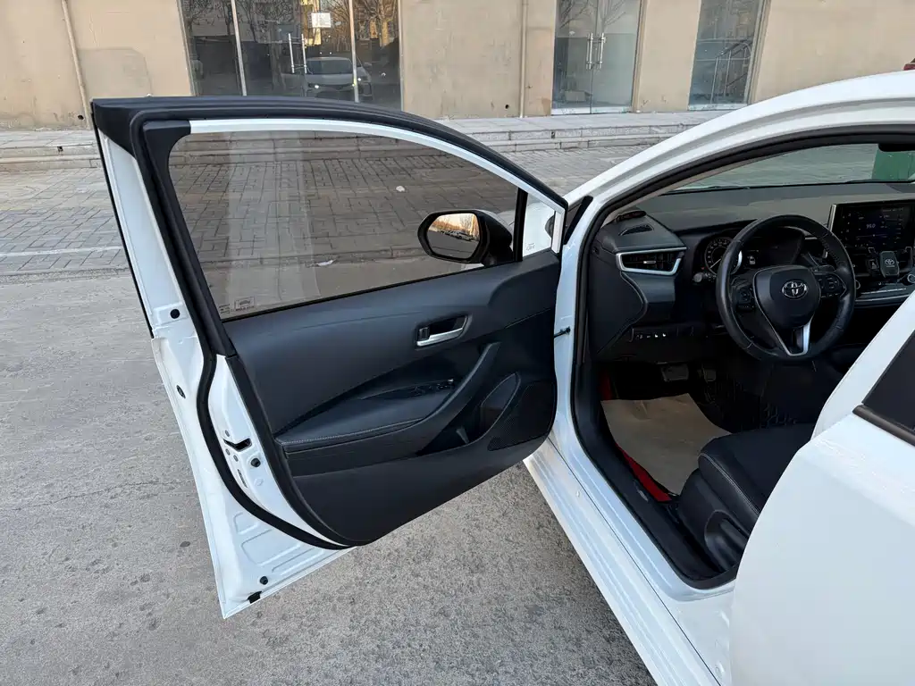 Corolla 2021 1.2T S-CVT Deluxe Edition купить на сайте DeffCars