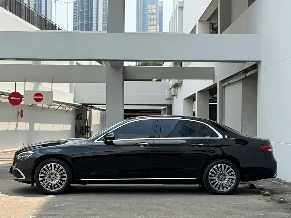 Mercedes-Benz E-Class 2023 E 300 L Luxury Model купить на сайте DeffCars