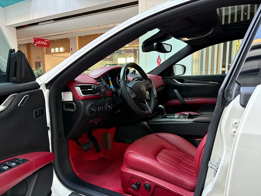 Ghibli 2017 3.0T Standard Edition купить на сайте DeffCars
