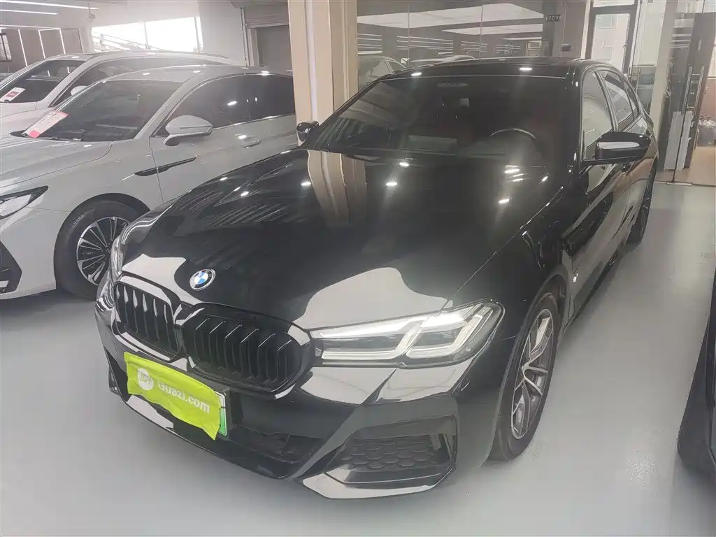 BMW 5 Series New Energy 2021 535Le Pioneer Edition M Sports Package купить на сайте DeffCars