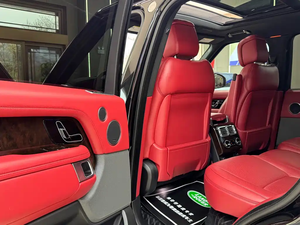 Range Rover 2022 3.0 L6 360PS Legacy Edition купить на сайте DeffCars