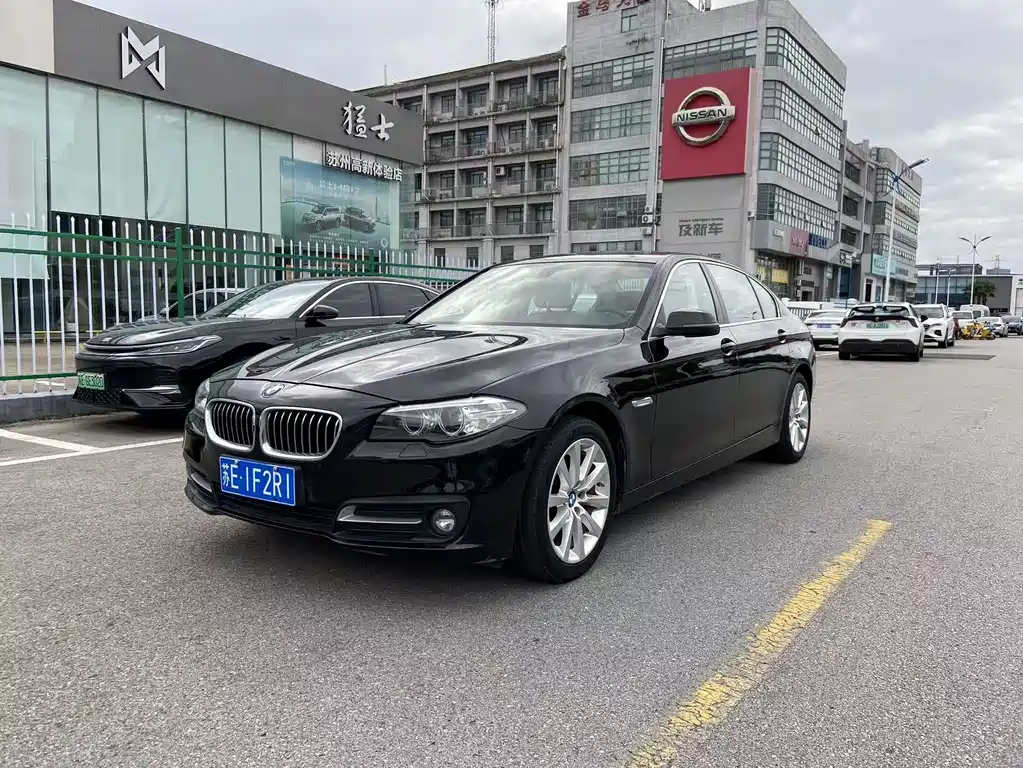 BMW 5 Series 2013 530Li Leading Model купить на сайте DeffCars