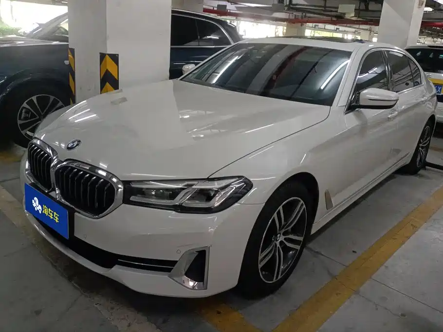 BMW 5 Series 2022 Modified 530Li Leading Luxury Package купить на сайте DeffCars