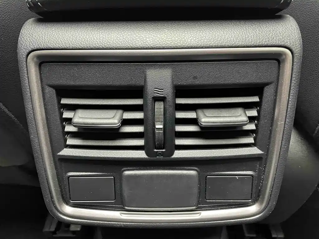 Forester 2022 2.0i AWD Deluxe Edition EyeSight купить на сайте DeffCars