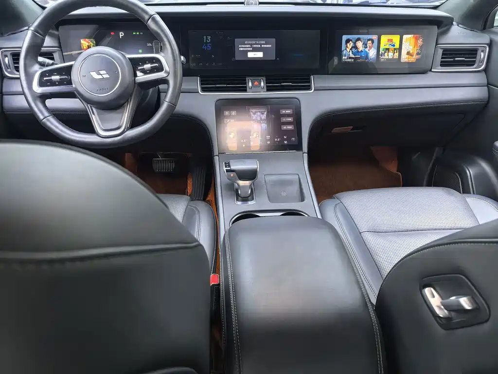 Ideal ONE 2021 extended range 6-seater version купить на сайте DeffCars