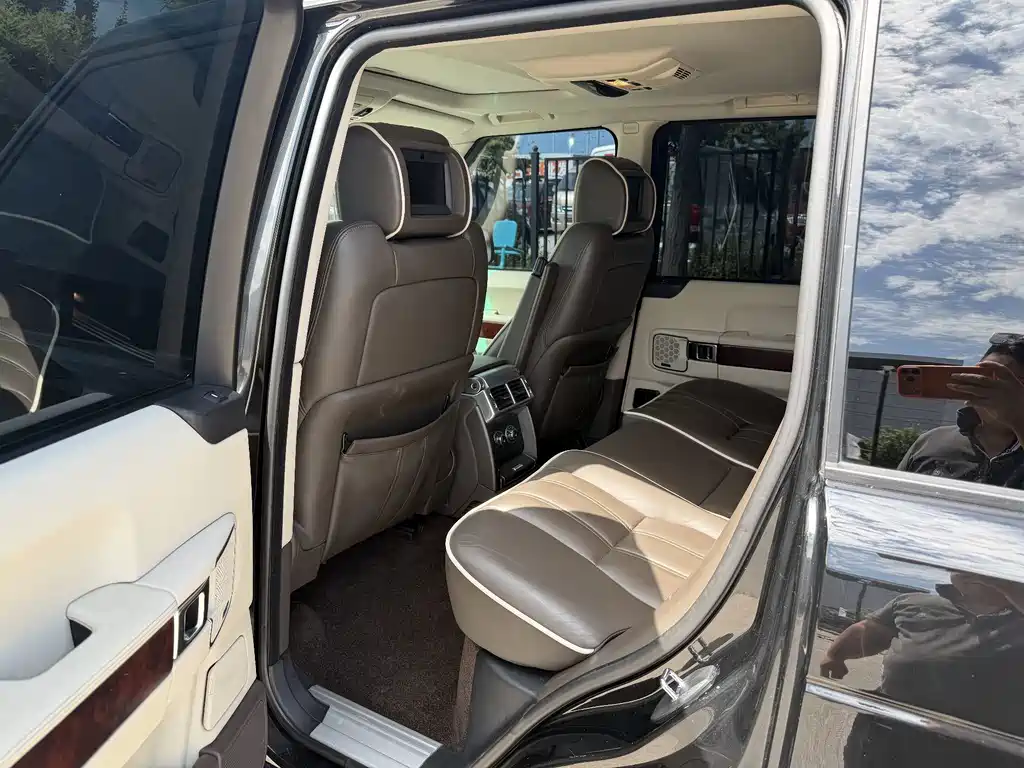 Range Rover 2011 5.0 NA V8 HSE купить на сайте DeffCars