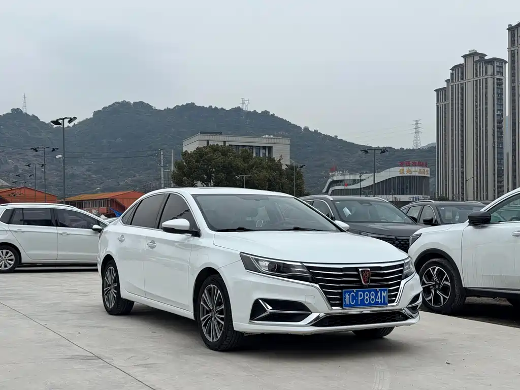 Roewe i6 Classic 2019 PLUS 1.6L Manual 4G Internet flagship version купить на сайте DeffCars