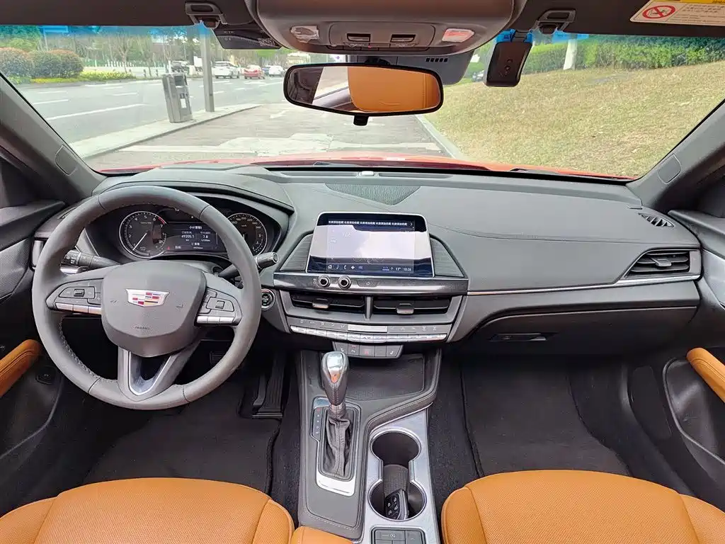 Cadillac CT4 2022 28T luxury model купить на сайте DeffCars