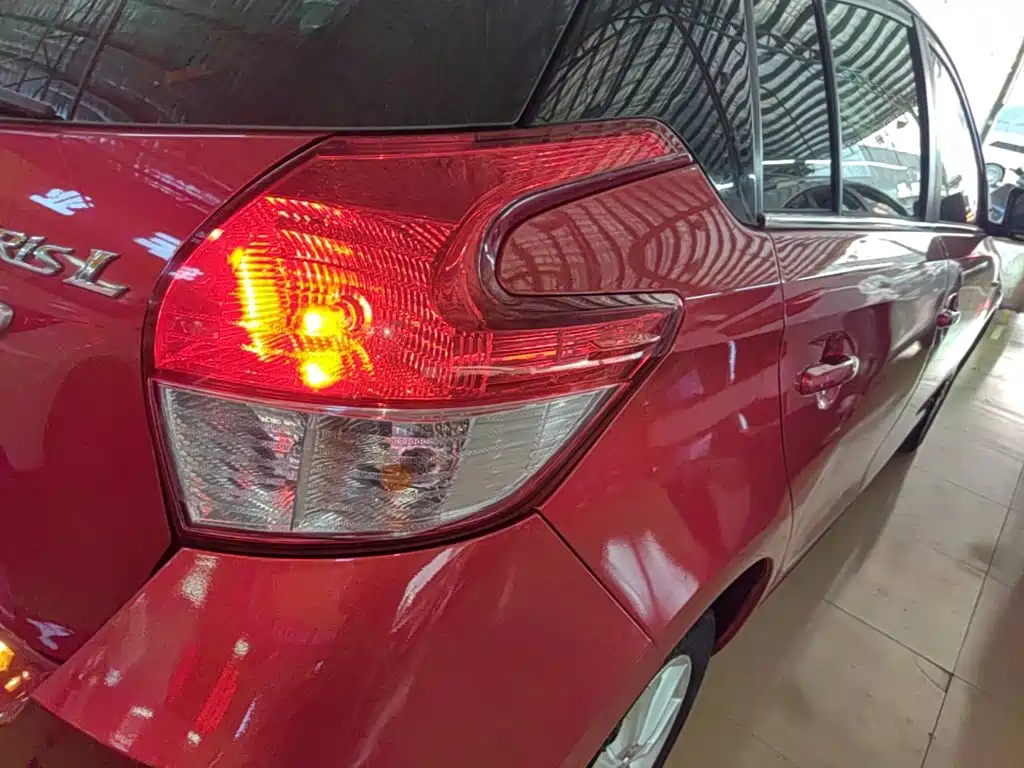 YARiS L 2015 1.5E automatic charm version купить на сайте DeffCars