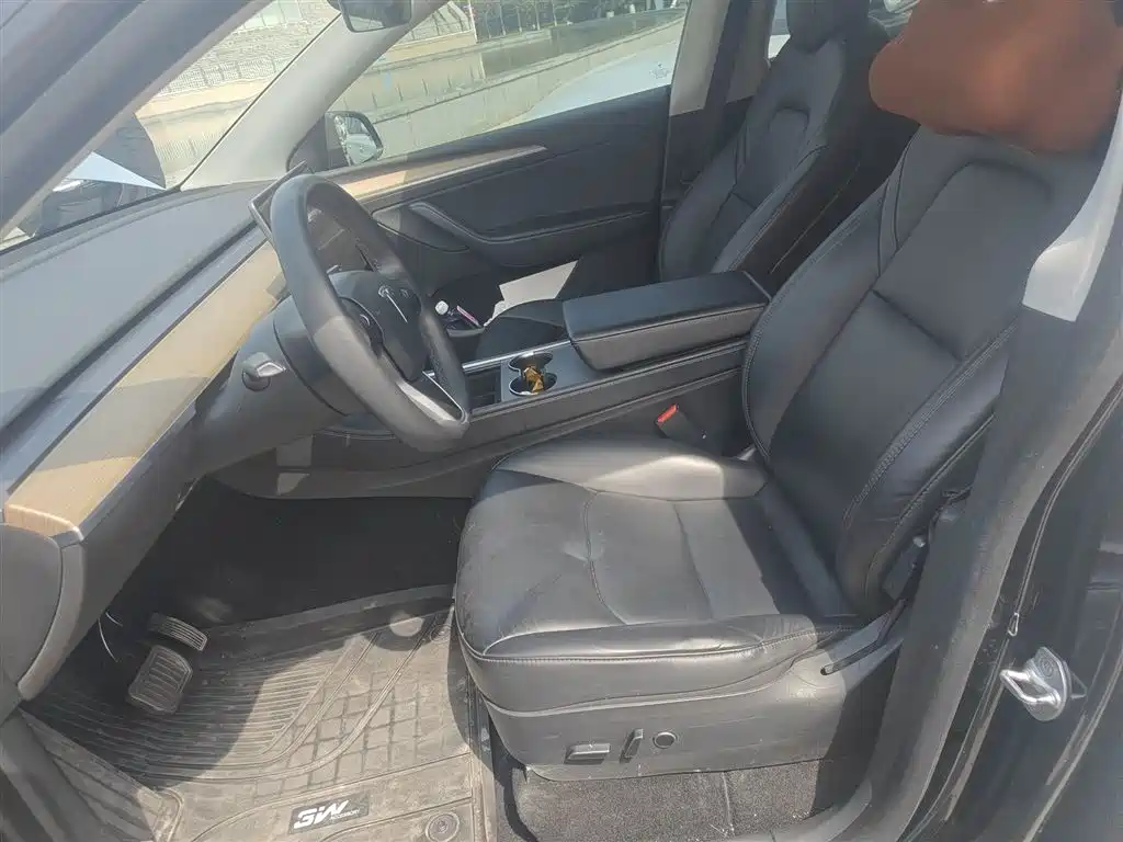 Model Y 2021 standard range rear-wheel drive version купить на сайте DeffCars