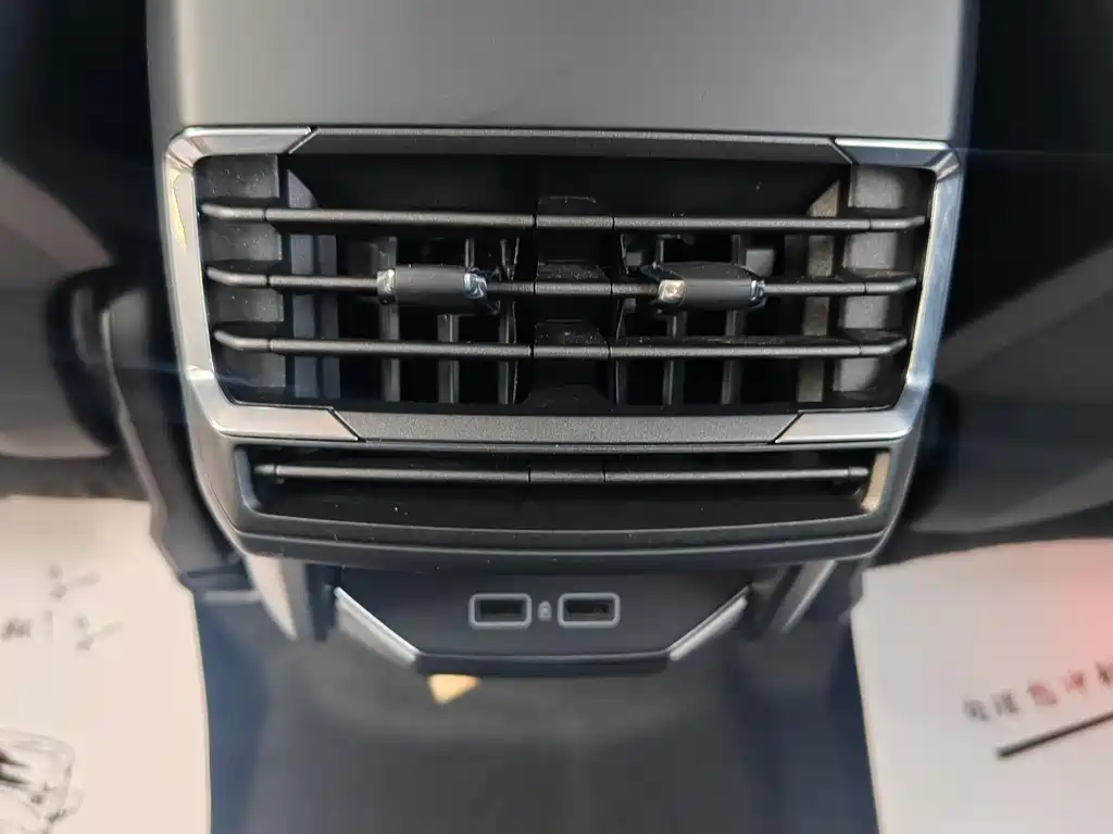 Lynk & Co 01 2021 2.0TD 2WD Yao Pro купить на сайте DeffCars