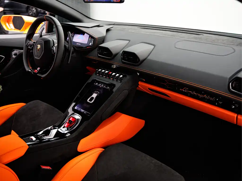Huracán 2023 Huracán Tecnica купить на сайте DeffCars