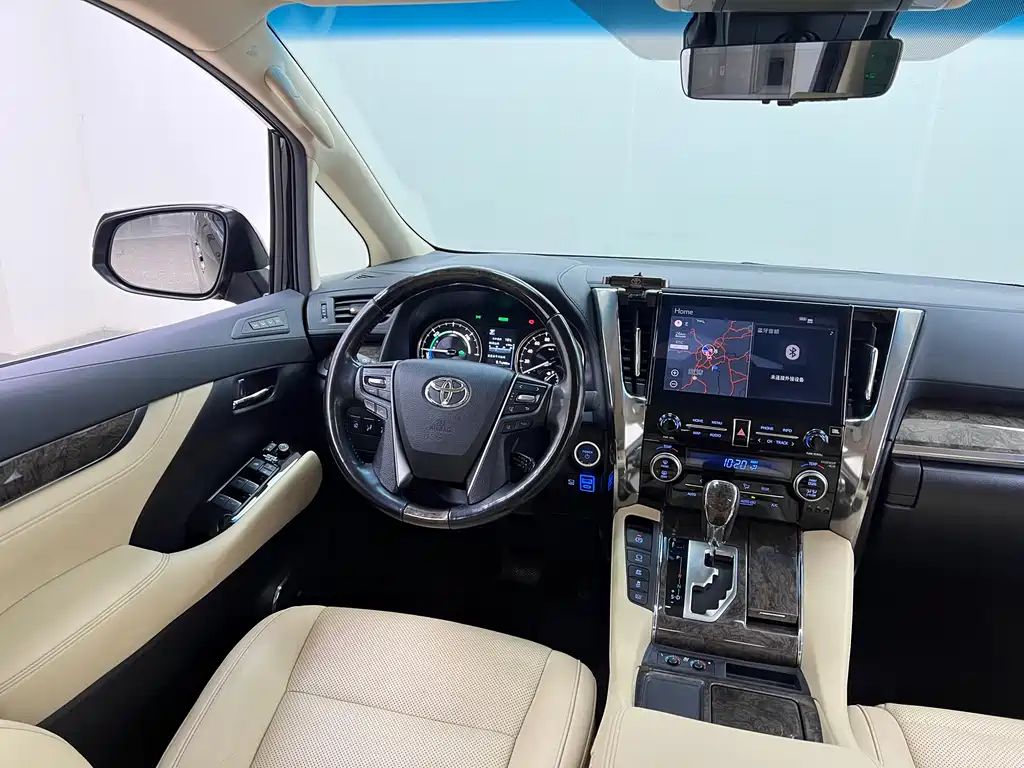 Wilfa 2021 Crown Dual Engine 2.5L HV Premium Edition купить на сайте DeffCars