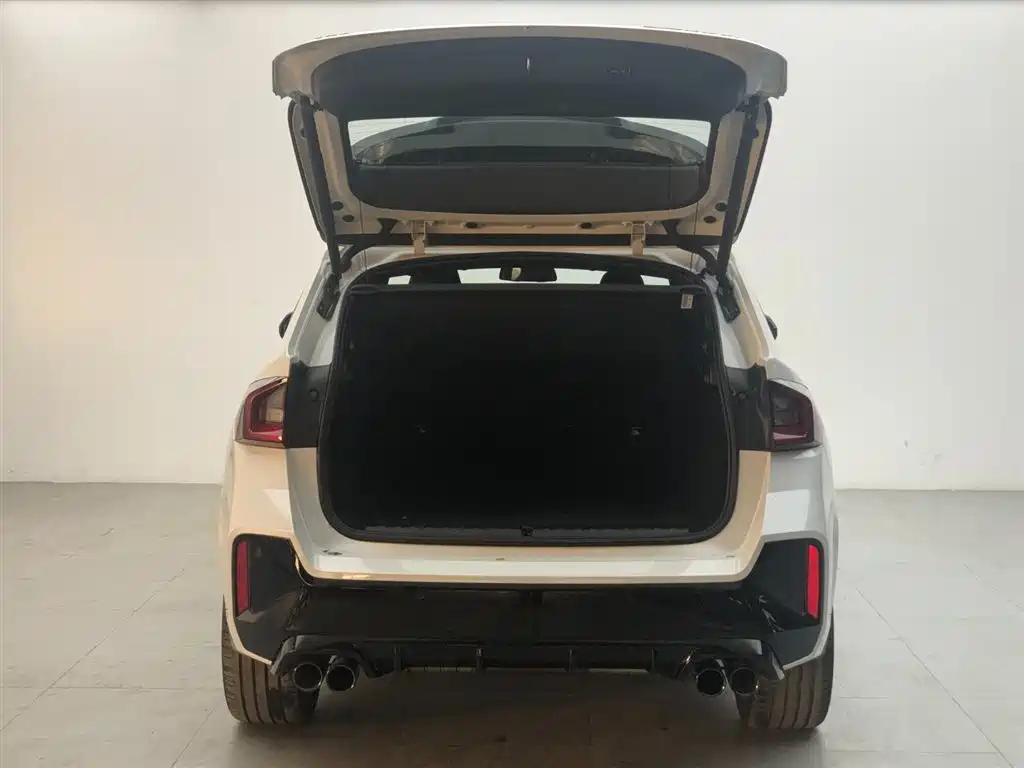BMW X1 M35Li 2024 M35Li купить на сайте DeffCars