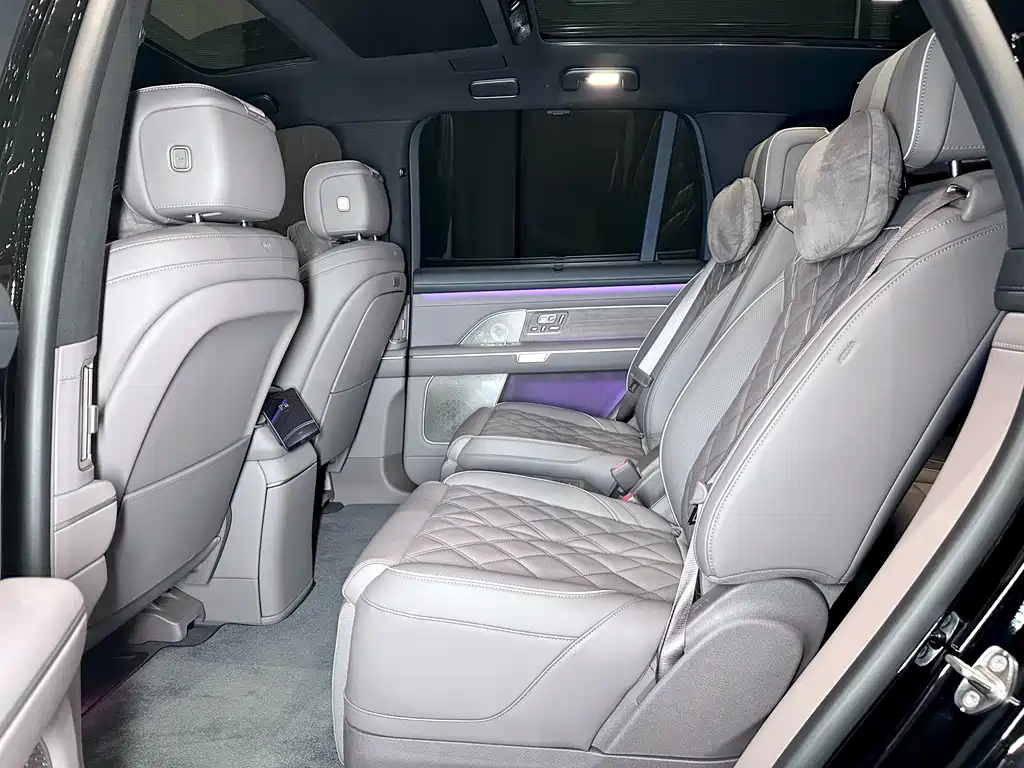 NIO ES8 2026 Six-seater Executive Deluxe Edition купить на сайте DeffCars