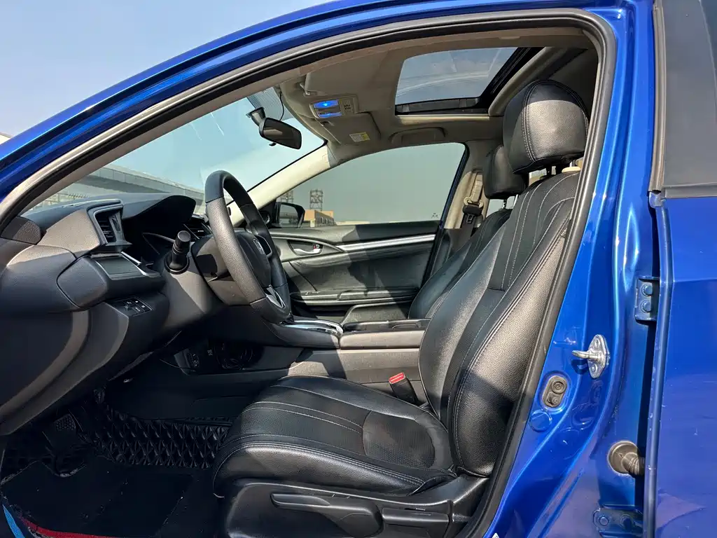 Civic 2016 220TURBO CVT Deluxe Edition купить на сайте DeffCars