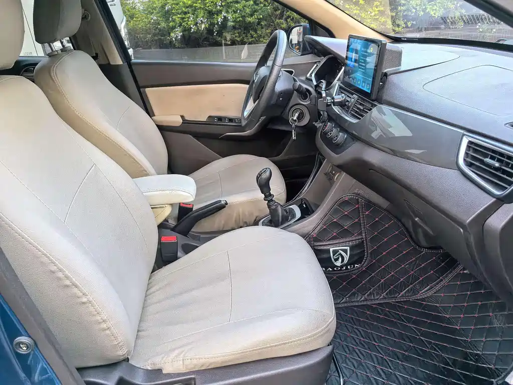 Baojun 310W 2017 1.5L Manual Comfort Type National V купить на сайте DeffCars