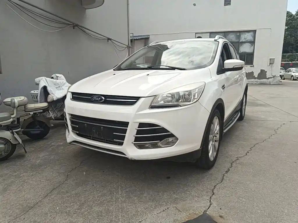 Kuga 2015 1.5L GTDi two-wheel drive fashion model купить на сайте DeffCars