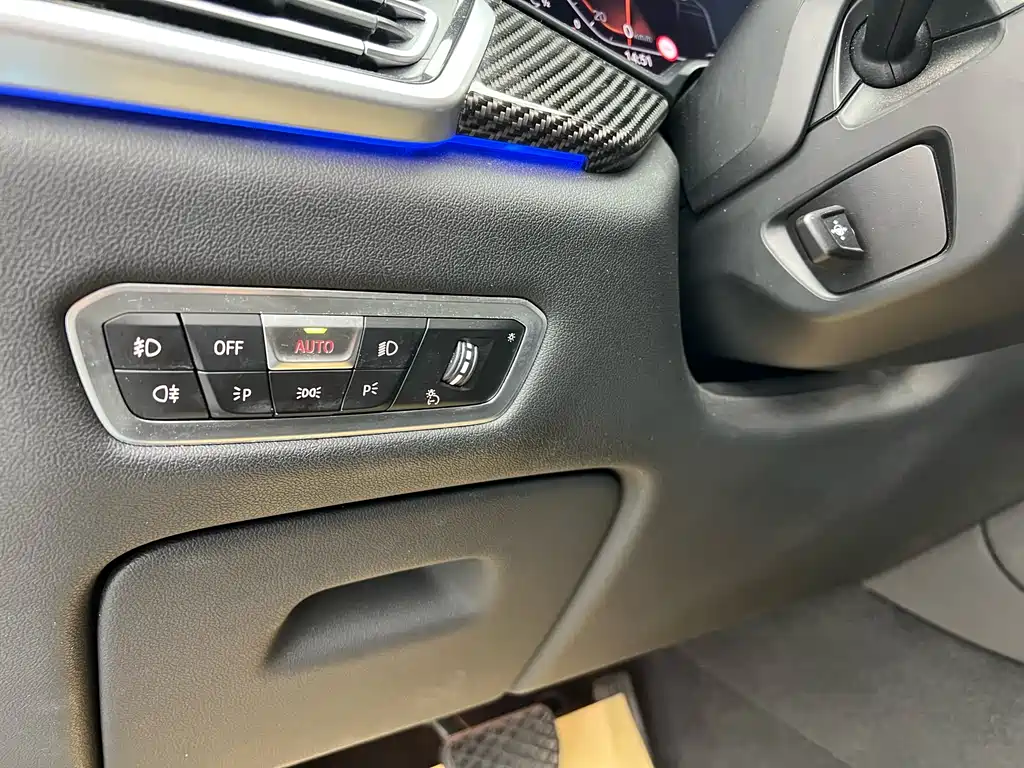 BMW X6 2021 xDrive40i Exclusive M Sports Package купить на сайте DeffCars