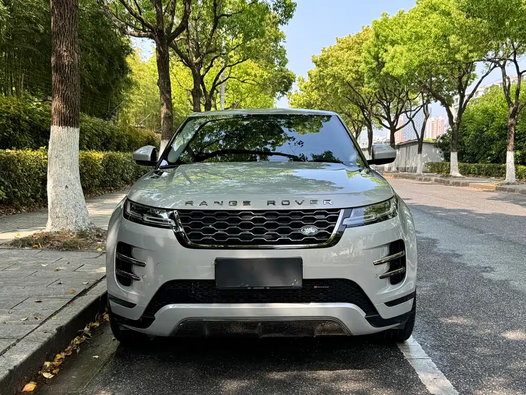 Range Rover Evoque 2023 Evoque L 249PS Deluxe Edition купить на сайте DeffCars