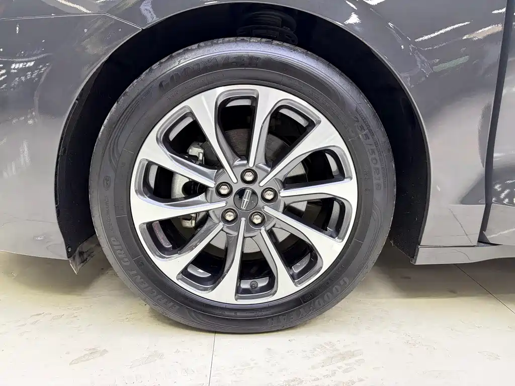 Lincoln Z 2022 iCool Exclusive Edition купить на сайте DeffCars