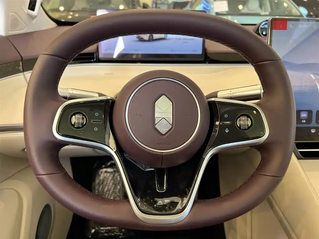 Zhijie R7 2026 extended range Max+ купить на сайте DeffCars