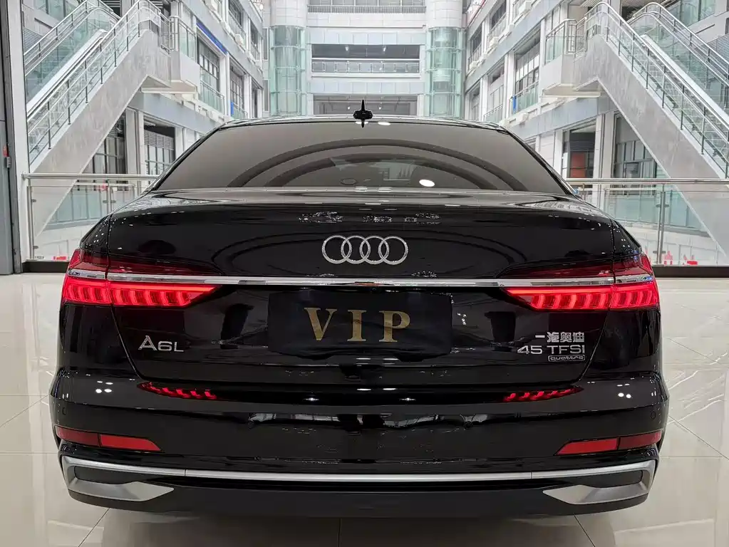 Audi A6L 2024 45 TFSI quattro premium dynamic model купить на сайте DeffCars