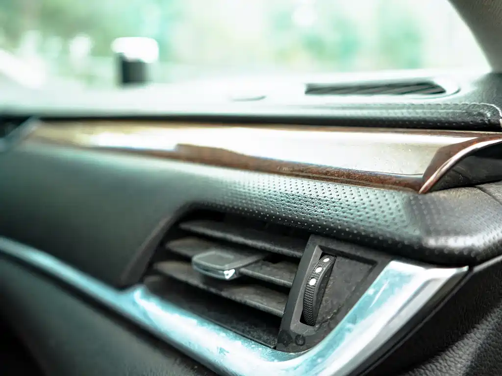 Cadillac XTS 2013 28T luxury model купить на сайте DeffCars