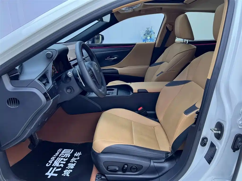Lexus ES 2022 200 Excellence Edition купить на сайте DeffCars