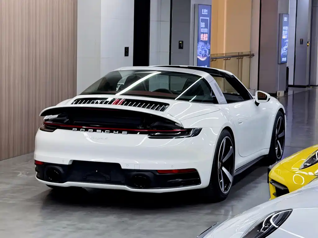 Porsche 911 2023 Targa 4 3.0T купить на сайте DeffCars