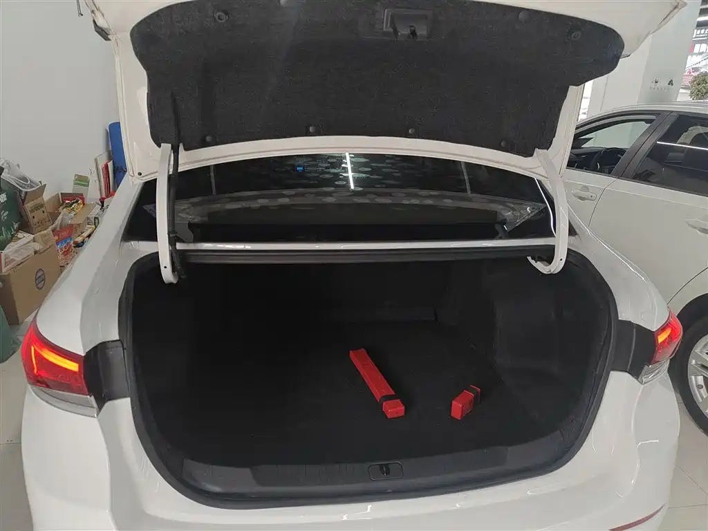 Yinglang 2019 15T dual-clutch aggressive model, National VI купить на сайте DeffCars