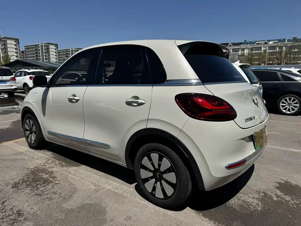 Wuling Bingo 2025 model 333km Lingxi Internet model купить на сайте DeffCars