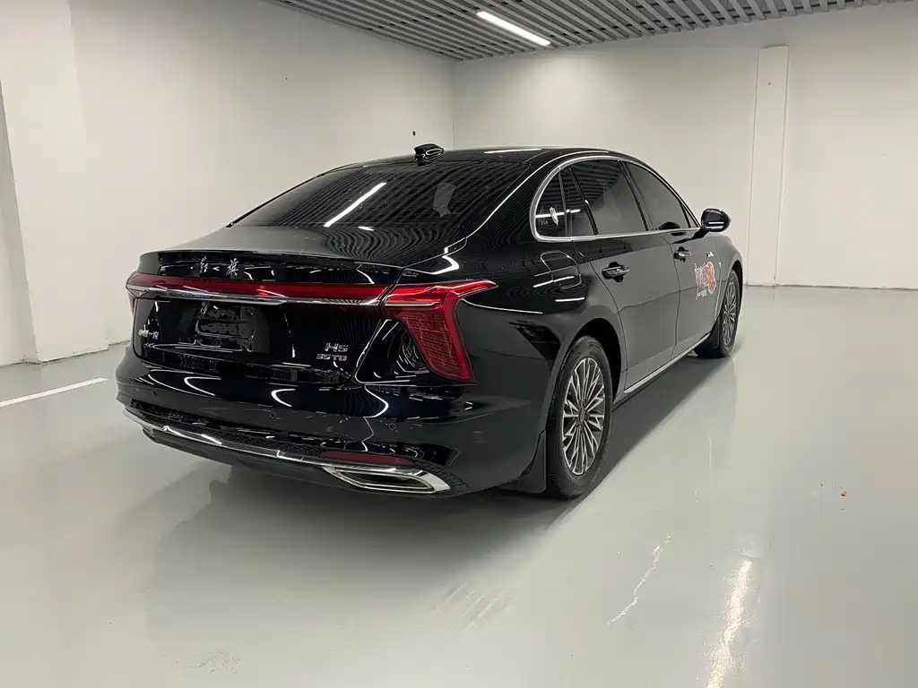 Hongqi H5 2024 1.5T DCT Zhilian Qiyun Edition купить на сайте DeffCars