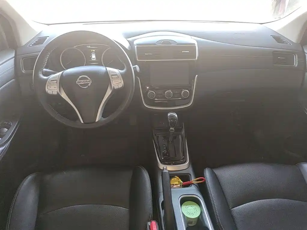 Tiida 2021 1.6L CVT Smart Travel Edition купить на сайте DeffCars