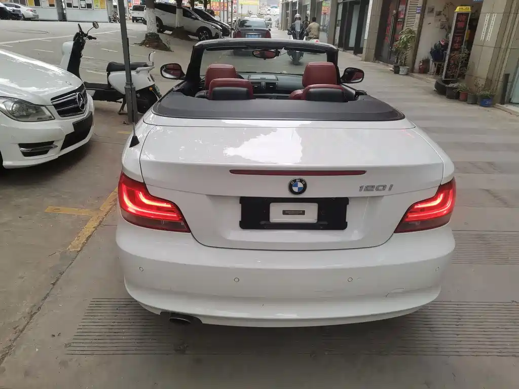 BMW 1 Series (импорт) 2011 120i Convertible Coupe купить на сайте DeffCars