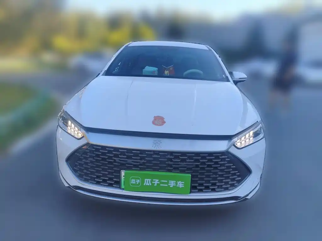 Qin PLUS 2024 Honor Edition DM-i 55KM Leading Type купить на сайте DeffCars